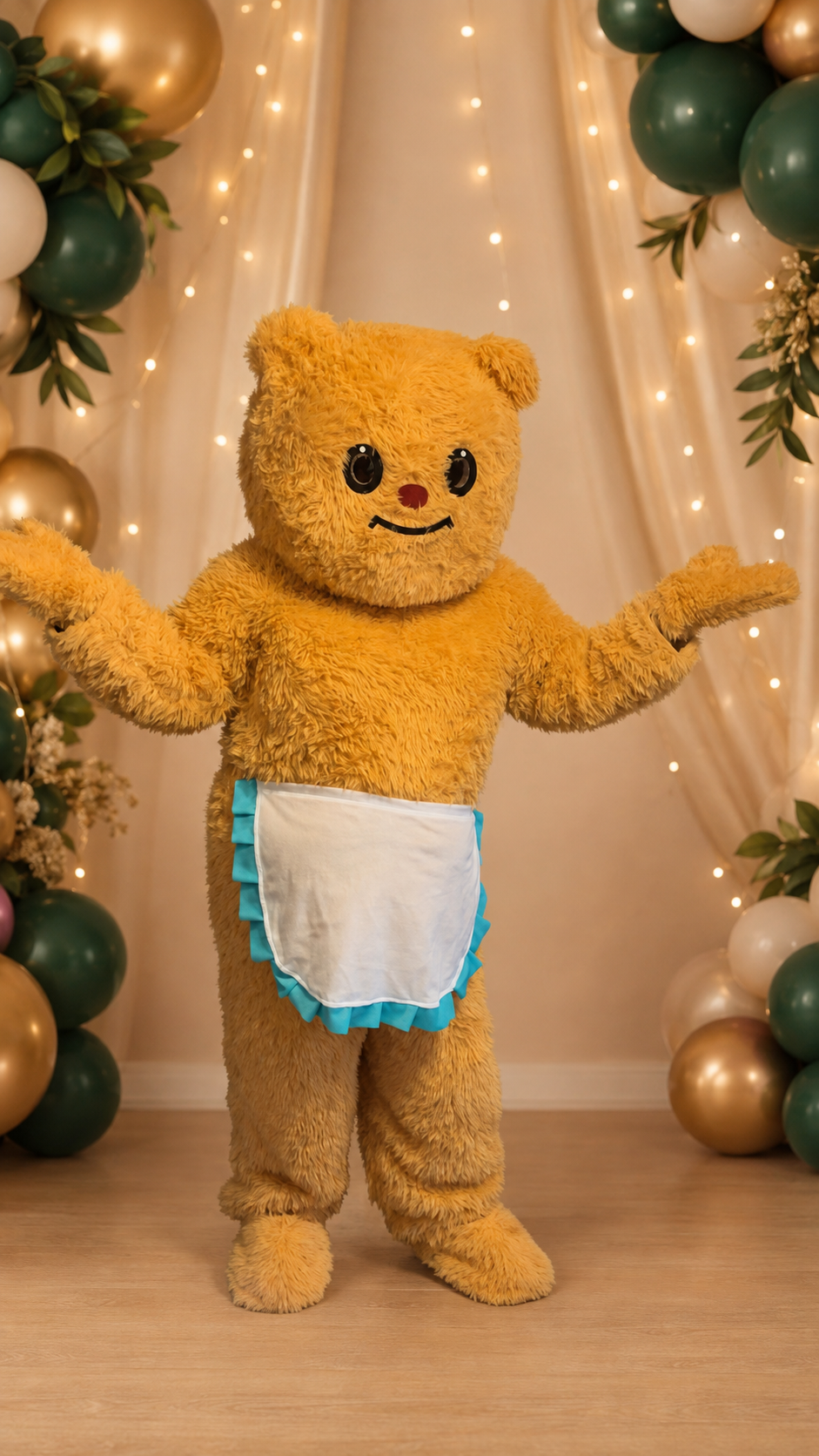 Nounours avec tablier, mascotte proposée par MascottesEven68